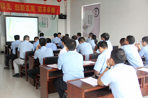 尊龙凯时线缆举行条约执法危害提防培训