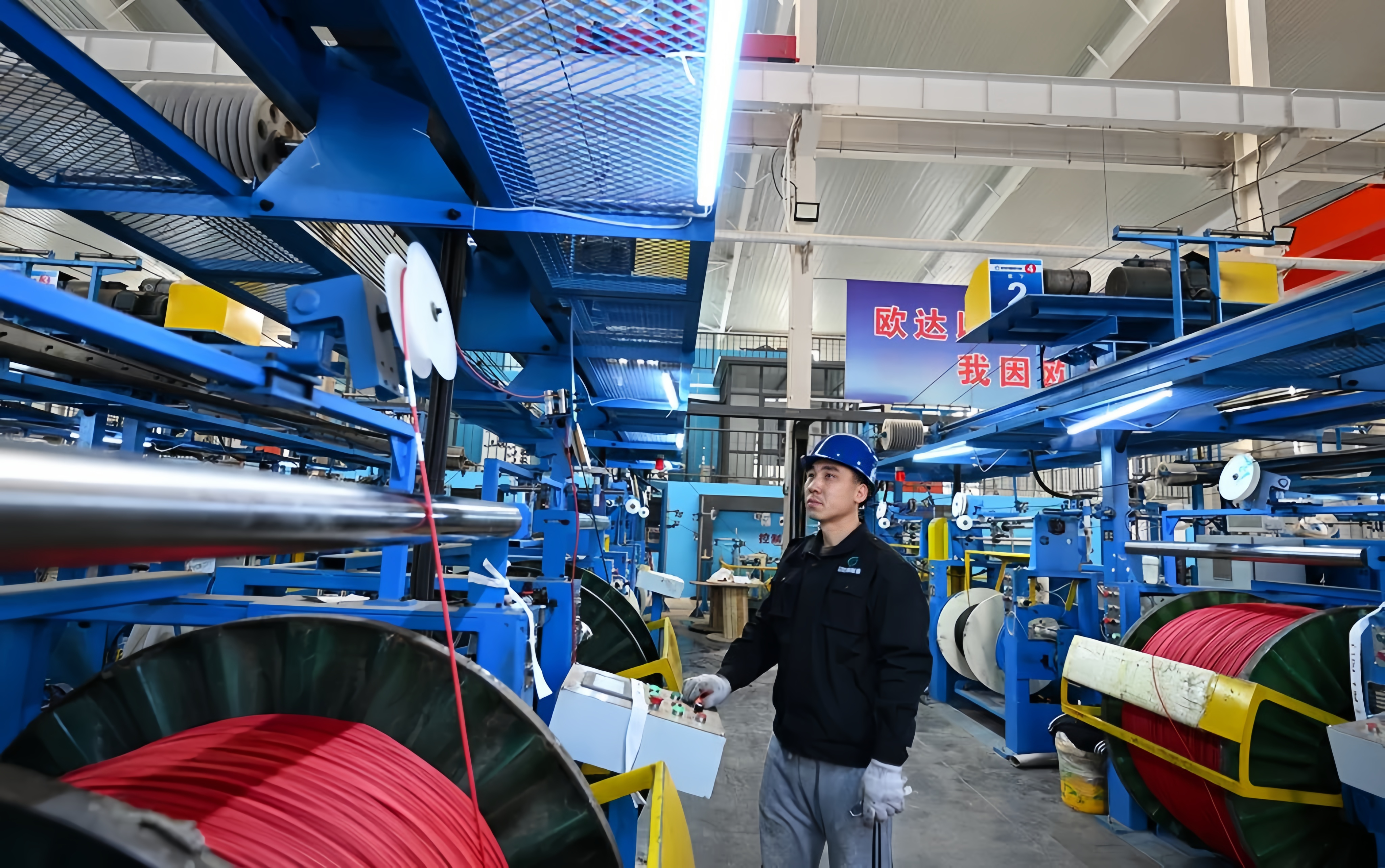 河北日报：“引育促优”，，，，，河北特色工业集群活力足